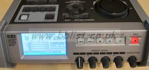 Edirol R-4 4-track recorder R-4 front-top