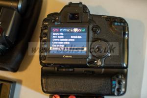 Canon 5D Mark II Kit (NO LENS) 