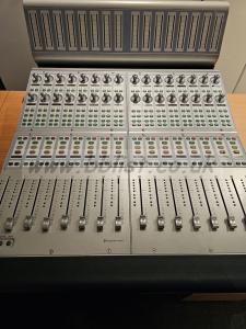 Digidesign D-Command + Fader 