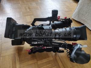 SONY PXW-FS7 mk1 with Sony E PZ 28-135mm f/4 G OSS lens 