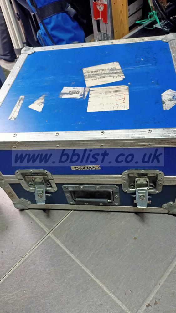 FLIGHT CASE in great condition.