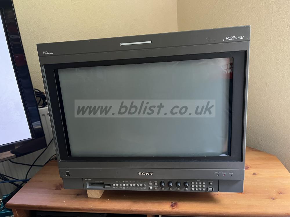 Sony BVM-D24E1WE CRT HD broadcast colour monitor