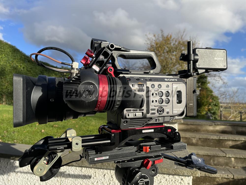 SONY PXW-FX9 + Lens and accessories