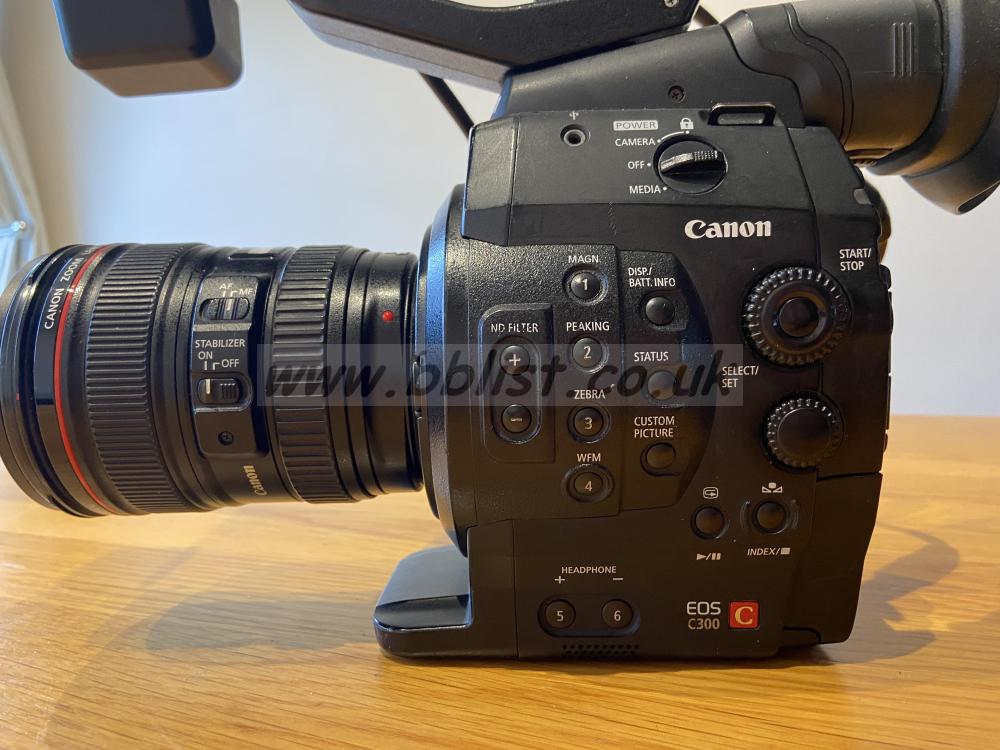 Canon C300 Mk1 Canon C300 (LENS NOT INCLUDED)