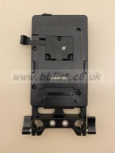 V lock camera plate adaptor